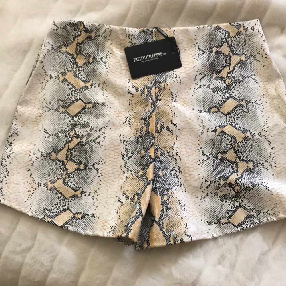 BRAND NEW | Taupe Faux Leather Snake Skin Shorts